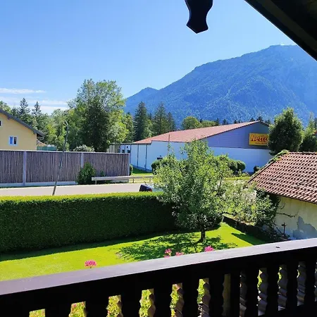 Emilia Mit Bergblick Apartment Ruhpolding